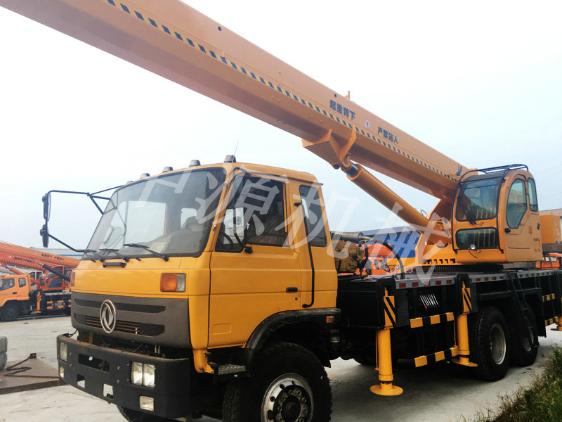 25噸吊車(chē)
